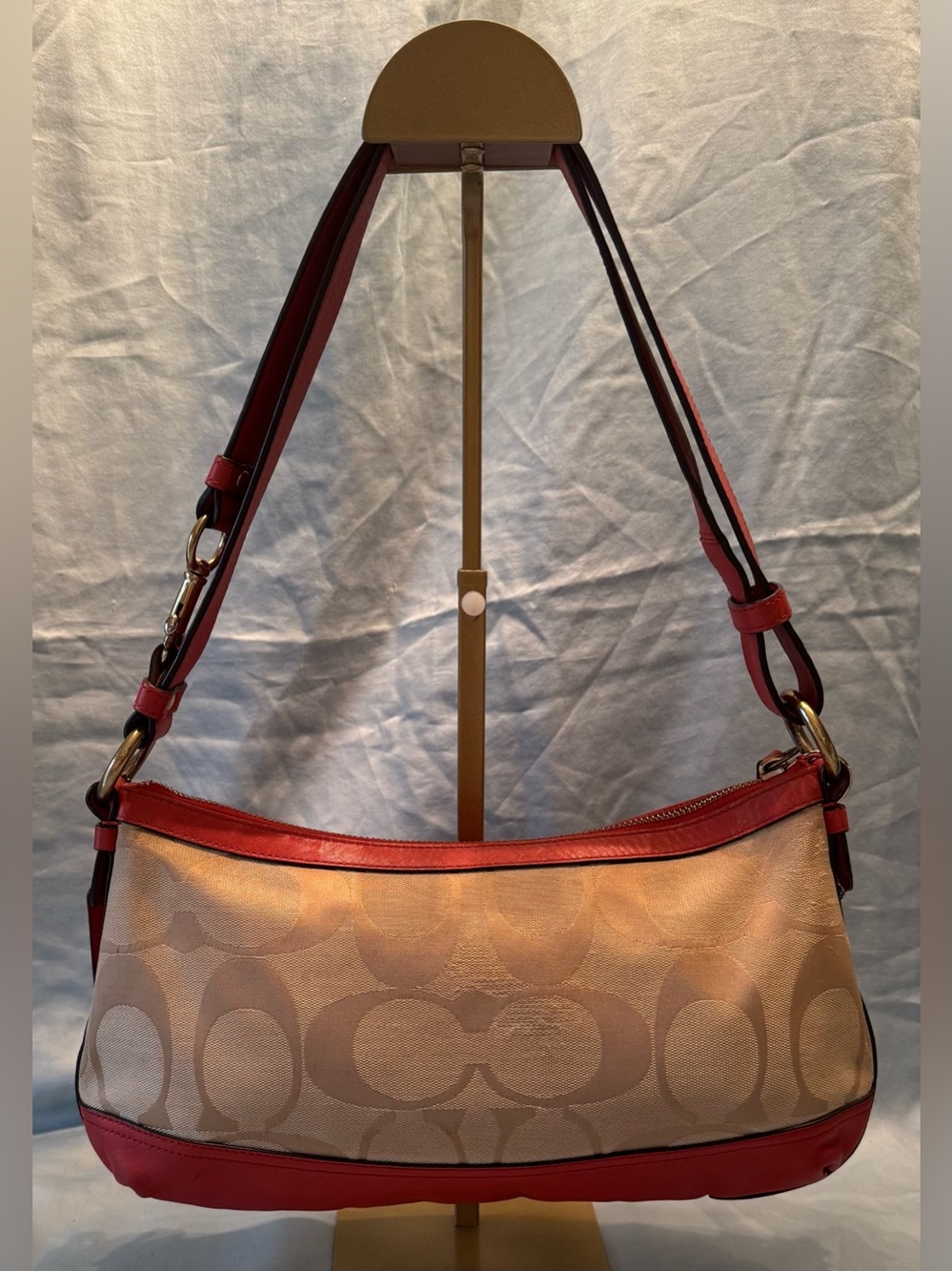 Coach F24402 Park Signature East-West Duffle - Picture 3 of 13